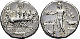 SIZILIEN. SELINUNT. Tetradrachme ø 27mm (17.17g). ca. 417 - 409 v. Chr. Vs.: Artemis u. Apollon in einer galoppierenden Quadriga n. r., darüber Kranz,...