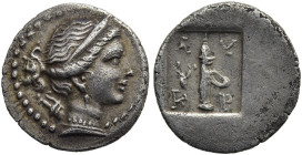 LYKIEN. LYKISCHER BUND. Kragos. Kragos. Vierteldrachme oder Diobol ø 13mm (0.93g). 44 - 27 v. Chr. Vs.: Artemiskopf mit geschultertem Köcher n. r. Rs....