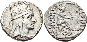 ARMENIEN. KÖNIGREICH ARMENIEN. Tigranes II., der Große, 95 - 56 v. Chr. Tigranes II., der Große, 95 - 56 v. Chr. Tetradrachme ø 29mm (15.72g). ca. 80 ...