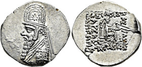 PARTHER. ARSAKIDEN. Mithradates II., 121 - 91 v. Chr. Mithradates II., 121 - 91 v. Chr. Drachme ø 20mm (4.11g). Vs.: Drapierte Büste mit sternverziert...