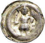 ANHALT. Bernhard, 1170 - 1212. Bernhard, 1170 - 1212. Brakteat (0.87g). o.J., Wittenberg. Herzog stehend von vorne mit Schwert und Fahne, umgeben von ...