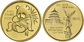 CHINA. VOLKSREPUBLIK. Seit 1949. Seit 1949. Goldmedaille (15.55g). 1992. Freundschaftspanda für die Internationale Münzausstellung in München (Munich ...