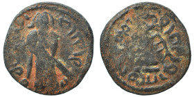 Arab Byzantine. Umayyad Caliphate. al-Malik ibn Marwan, AH 65-86 / 685-705 AD. Fals (bronze, 1.72 g, 19 mm), 'Standing Caliph' type. Caliph standing f...