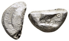 ATTICA.Athens.(Circa 475-454 BC). Cut AR Tetradrachm Fragment. 

Condition : Good very fine.

Weight : 7.60 gr
Diameter : 11 mm