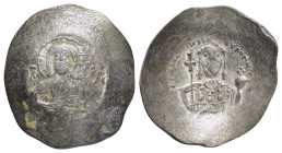JOHN II COMNENUS (1118-1143).Constantinople.Billon-Aspron Trachy. 

Obv : Facing bust of Christ Pantokrator.

Rev : W DECPOT TW POPQVPOGNT.
Crowned fa...