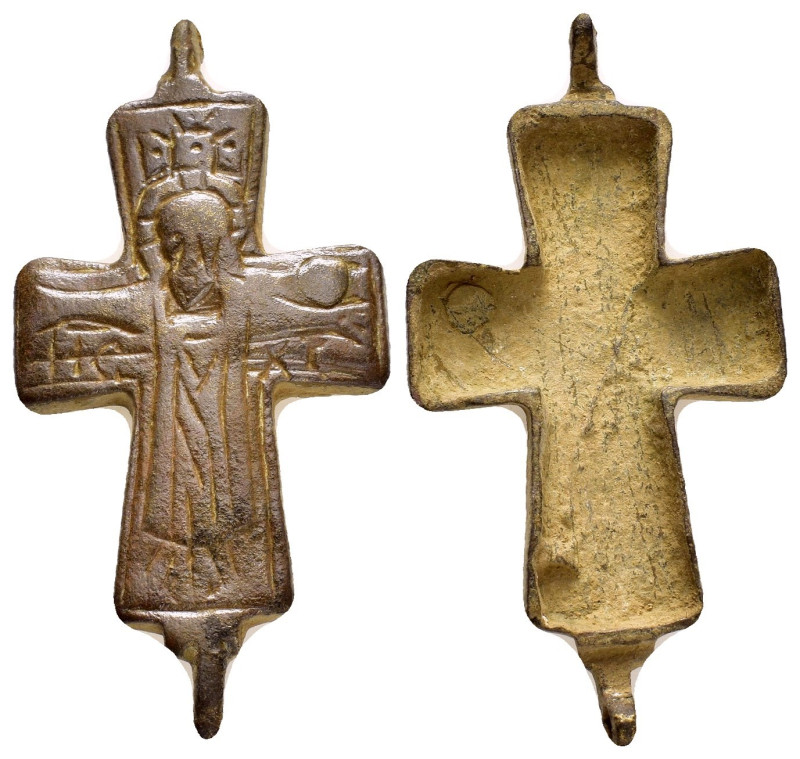 BYZANTINE EMPIRE.Bronze Cross.(8th-10th century).Ae.

Condition : Good very fine...