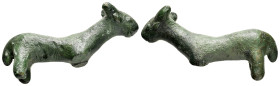 ANCIENT ROMAN BRONZE BULL STATUETTE.(1st - 2nd Century).Ae.

Condition : Good very fine.

Weight : 152 gr
Diameter : 84 mm