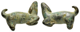 ANCIENT ROMAN BRONZE DOG FIGURINE.(1st - 2nd Century).Ae.

Condition : Good very fine.

Weight : 11.65 gr
Diameter : 27 mm