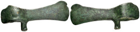 ANCIENT ROMAN BRONZE BATTLE AXE.(1st-2nd century).Ae.

Condition : Good very fine.

Weight : 68.11 gr
Diameter : 97 mm
