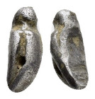 ANCIENT ROMAN SILVER EAGLE FIGURINE (1st- 3rd century).Ar.

Condition : Good very fine.

Weight : 2.79 gr
Diameter : 16 mm