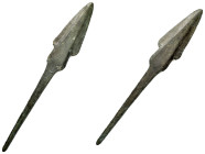 ANCIENT ROMAN BRONZE SPEAR HEAD.(Circa 2th Century).Ae.

Condition : Good very fine.

Weight : 16.97 gr
Diameter : 113 mm