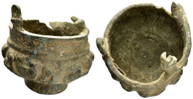 ANCIENT ROMAN BRONZE BOWL.(1st-2nd).Ae.

Condition : Good very fine.

Weight : 333.45 gr
Diameter : 84 mm