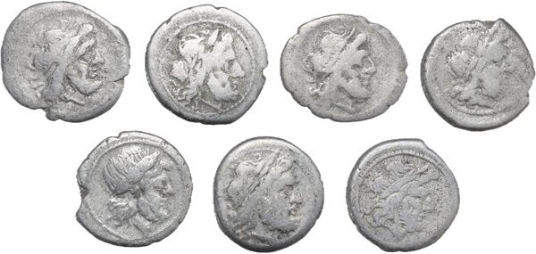 Roman Republic. Multiple lot of seven (7) unclassified silver Victoriati.