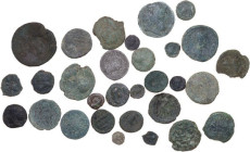 Miscellanea. Multiple lot of thirty (30) unclassified bronze ancient coins. Mixed study lot.