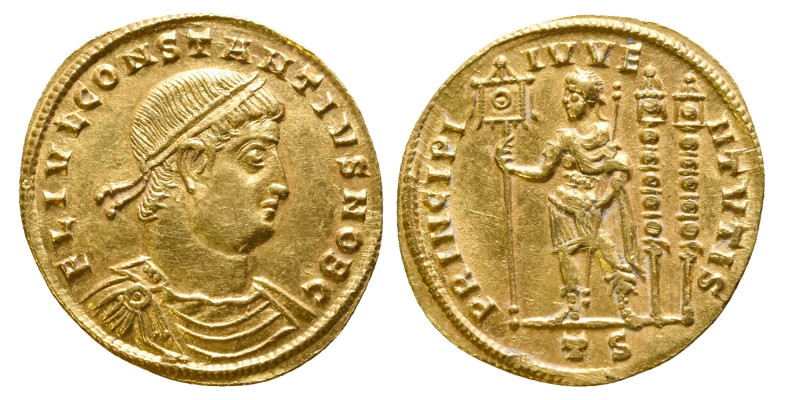 AD 332-333.
Constantine II as Caesar Av. solidus, Thessalonica. CONSTANTINVS IVN...