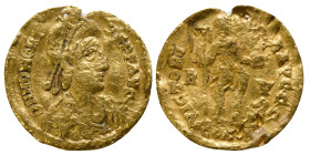 AD 402-403.
Honorius Av. solidus, Ravenna. DN HONORIVS PF AVG; diademed, draped and cuirassed bust right. Rev. VICTORIA AVGGG; Honorius standing right...