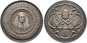 Italien-Kirchenstaat (Vatikan). Pius X. 1903-1917. Versilberte Bronzemedaille 1903 von Mayer und Wilhelm, auf seine Papstwahl. Brustbild in Soutane mi...
