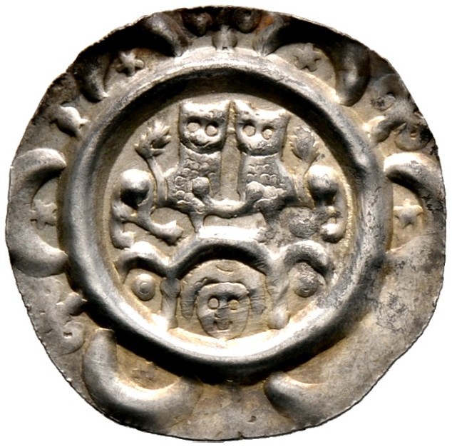 Augsburg, Bistum. Hartwig II. von Hirnheim 1202-1208. Brakteat. Zwei einander zu...