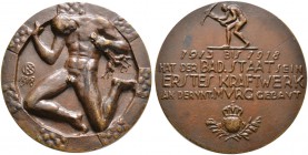 Baden-Durlach. Friedrich II. 1907-1918. Bronzegussmedaille 1918 von R. Kowarzik, auf die Vollendung des Kraftwerks an der unteren Murg. Titan mit zerb...