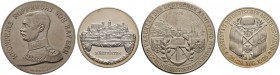 Nürnberg, Stadt. Lot (2 Stücke): Silbermedaille 1926 von L.Chr. Lauer, auf den Erinnerungstag der Armee und Marine. Stadtansicht von Süden / Stahlhelm...