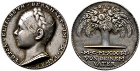 Medailleure. Silbermedaille 1922 auf seine Tochter Tosca Elisabeth. Deren Kopf mit zum Zopf gebundenem Haar im Alter von 10 Jahren nach links / Ein Fr...