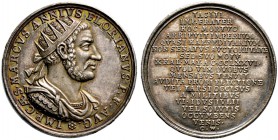 Wermuth, Christian (1661-1739). Silberne Suitenmedaille o.J. auf den römischen Kaiser Florianus (276). Dessen Brustbild mit Strahlenkrone im Harnisch ...