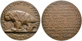 Erster Weltkrieg und Inflation. Bronzegussmedaille 1918 von R. Kowarzik, auf die deutsche Erwartung an einen gerechten Frieden. Adler steht in Ketten ...