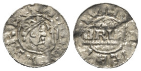 Friesland - Grafschaft. Bruno III. (1038 - 1057).

 Denar (Silber). Leeuwarden.
Vs: Kopf rechts, davor Kreuzstab. +HENRICVS RE.
Rs: Zwischen zwei ...