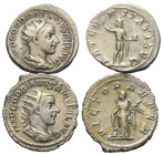 Römische Münzen - Lots. Kaiserzeit.


Lot (2 Stück, Silber): Antoniniane des Gordianus III. (238 - 244 n. Chr.).

Sehr schön.

Verkauft wie bes...