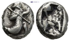 PERSIAN EMPIRE. Achaemenids, 475-420 BC. AR Siglos. (15mm, 5.4 g) Great King running right, holding transverse spear in right hand and bow in left / I...