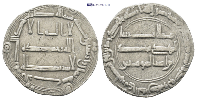 Abbasid Caliphate. . Dirham AR 827mm, 2.34 g)