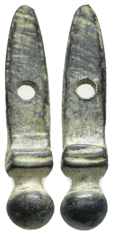 Roman bronze gladius sword pendant (1st- 3rd century AD) (30mm, 3.3 g)