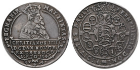 Dänemark, Christian IV. 1588-1648, Speciedaler 1646, Kopenhagen. 28,59 g. Dav. 3536; Hede 55 D. Felder leicht bearbeitet, sehr schön-vorzüglich