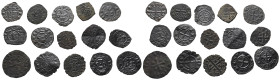 Italien, Lot von mittelalterlichen Denaren, meist aus Neapel und Sizilien aus der Regentschaft von Manfred (1258-1266), Carlo I. (1266-1282) und weite...