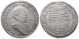 Römisch Deutsches Reich / Haus Habsburg, Maximilian 1612-1618, Reichstaler 1615, Hall. 28,34 g. Mit Schreibfehler MAXIMILANVS auf der Vorderseite. Dav...