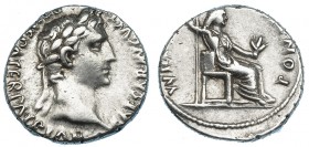 AUGUSTO. Denario. Lugdunum (13-14 a.C.). A/ Cabeza laureada de Augusto a der. R/ Livia sentada a der. con cetro y rama de olivo; PONTIF. MAXIM. FFC-16...