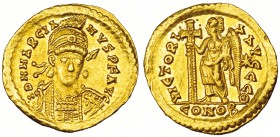 MARCIANO. Sólido. Constantinopla (450-457). A/ D. N. MARCIANVS P. F. AVG. R/ La Victoria a izq. con cruz larga, a la derecha, estrella; VICTORIA AVGGG...