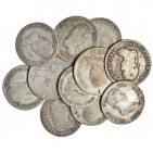 12 monedas de 2 reales diferentes: Cádiz, Lima (2, uno con agujero), Madrid (5), Sevilla (3) y Valencia (con valor de 4 reales.). BC+/EBC-.
