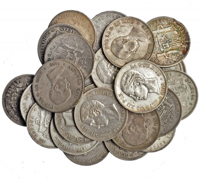 Colección de 27 monedas de 5 pesetas diferentes. 1870-1898, incluye 1881. Casi t...