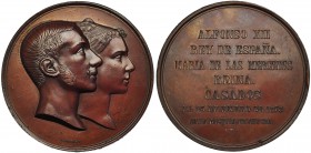 Medalla. Boda de Alfonso XII y María de las Mercedes. 1878. Bronce 71 mm. Grabador: G. Sellan. MPN-826. Golpe en el canto y pequeñas marcas. EBC.