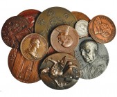 13 medallas: Carlos III, 1765; Alfonso XII, 1878 y 1879; Alfonso XIII, 1888 y 1902 (2); Francisco Franco (5), 1964 a 1976. Juan Carlos I (2), S/F y 19...