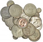 14 monedas de plata tamaño duro y 20 divisores, todas de plata. Austria: taler, 1780 (reacuñación). Bélgica, 5 francos, 1869 y 5 ecu 1987. Francia: es...