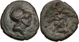 SIZILIEN SYRAKUS
 AEs nach 212 v. Chr. Vs.: Kopf des Ares mit Helm n. r., Rs.: Nike kniet v. v. auf Stier und holt mit Messer aus, um ihn zu opfern C...