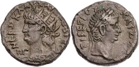 ÄGYPTEN ALEXANDRIA
Nero, 54-68 n. Chr. BI-Tetradrachme 66/67 n. Chr. (= Jahr 13) Vs.: Büste mit Ägis und Strahlenkrone n. l., links im Feld Jahresang...