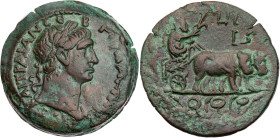 ÄGYPTEN ALEXANDRIA
Traianus, 98-117 n. Chr. AE-Drachme 109/110 n. Chr. (= Jahr 13) Vs.: drapierte Büste mit Lorbeerkranz n. r., Rs.: Nilus mit Schilf...