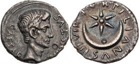RÖMISCHE KAISERZEIT
Augustus, 27 v.-14 n. Chr. AR-Denar 19 v. Chr., Mzm. P. Petronius Turpilianus Rom Vs.: CAESAR [AVG]VSTVS, Kopf n. r., Rs.: TVRPIL...