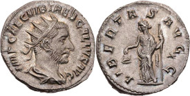 RÖMISCHE KAISERZEIT
Trebonianus Gallus, 251-253 n. Chr. AR-Antoninian Rom Vs.: IMP CAE C VIB TREB GALLVS AVG, gepanzerte und drapierte Büste mit Stra...