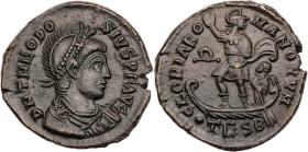 RÖMISCHE KAISERZEIT
Theodosius I., 379-395 n. Chr. AE-Maiorina 383-388 n. Chr. Thessalonica, 2. Offizin Vs.: D N THEODO-SIVS P F AVG, gepanzerte und ...