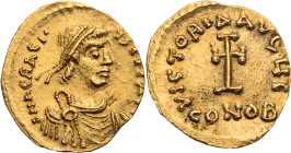 BYZANZ
Heraclius, 610-641. AV-Tremissis 613-641 Constantinopolis, 6. Offizin Vs.: d N hERACLI-US T PP AVI, gepanzerte und drapierte Büste mit Perlend...