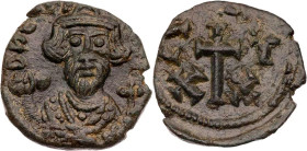 BYZANZ
Constans II., 641-668. AE-Halbfollis 652-657 Karthago Vs.: D N C[...], drapierte Büste mit Krone, Kreuzglobus und Mappa v. v., Rs.: großes Kre...